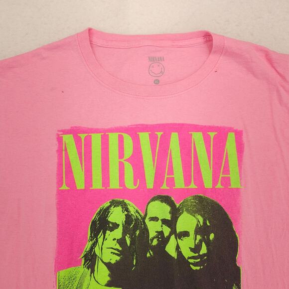 Nirvana Band Casual Crew Neck Graphic Shirt Adult Mens Size Extra Large XL Pink - Picture 1 of 10